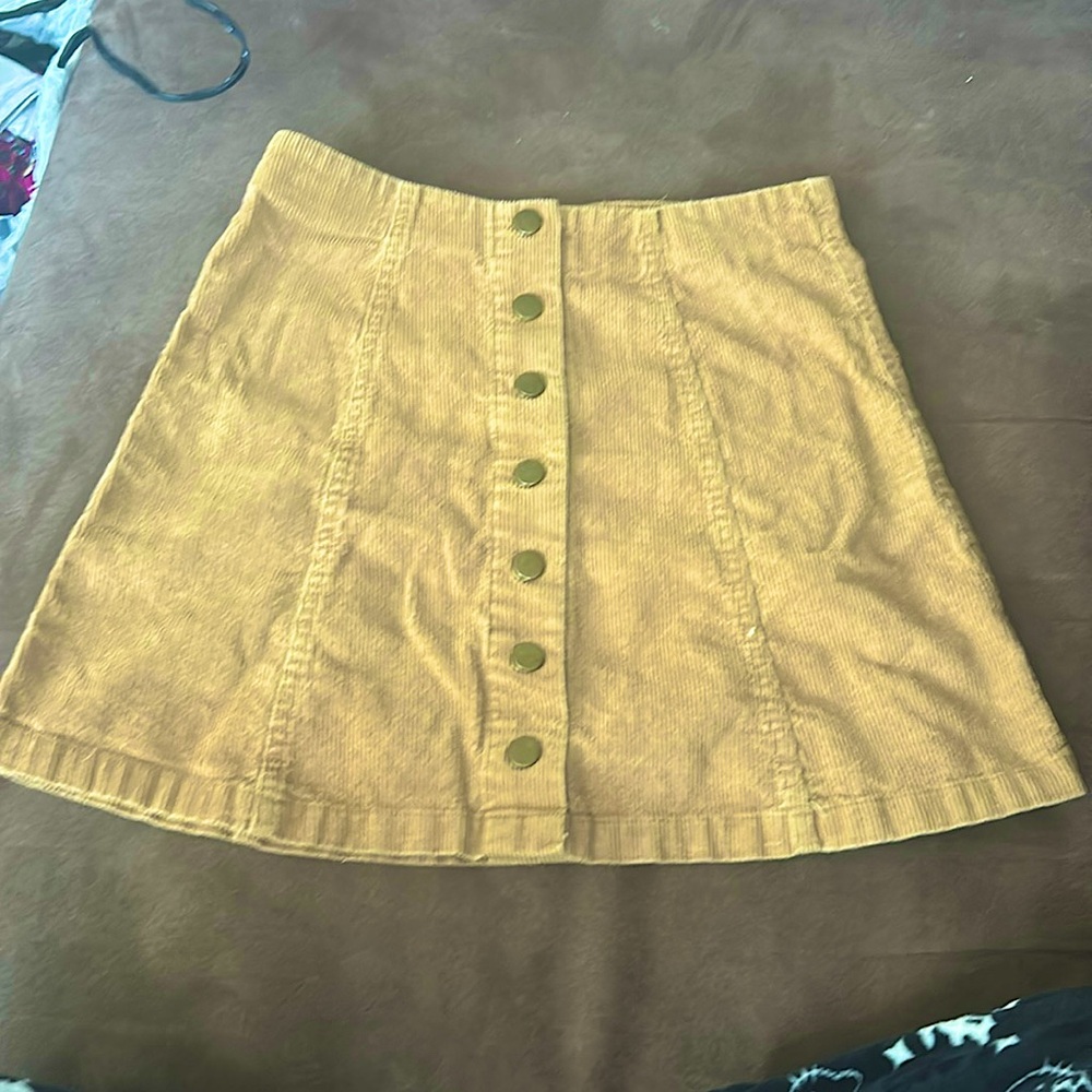 Wishlist women’s small skirt brownish gold color